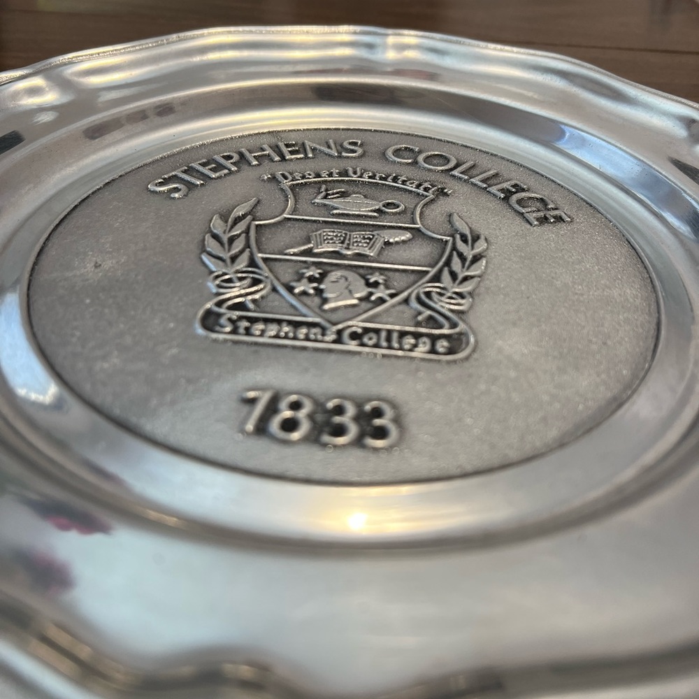 Stephens College plate - Picture 2 of 4